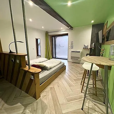 Le Domaine Du Verger, D'hotes Bed and breakfast 3*