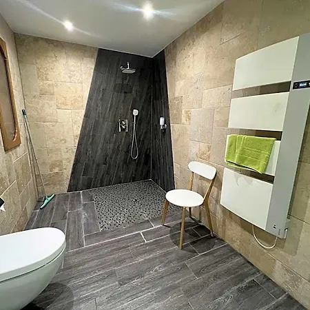Le Domaine Du Verger, D'hotes Bed and breakfast 3*